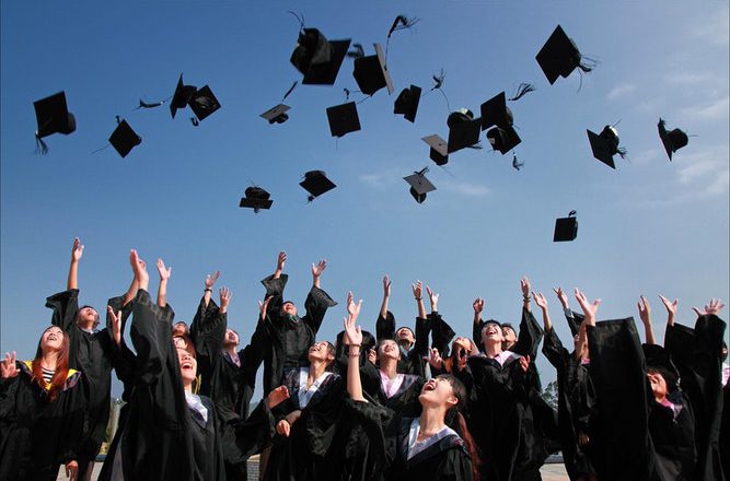 COVID-19 could shrink the earnings of 2020 graduates for years to come