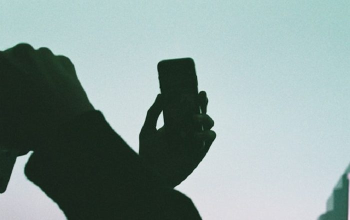 10 Rules Of Texting For Dating Singles