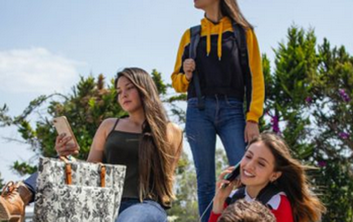 Does Fashion Influence The Lives Of Students And How?